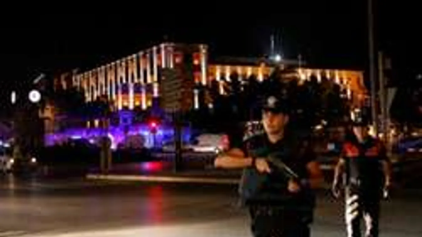 Horrorsztorikat mesélnek a brutális merénylet túlélői