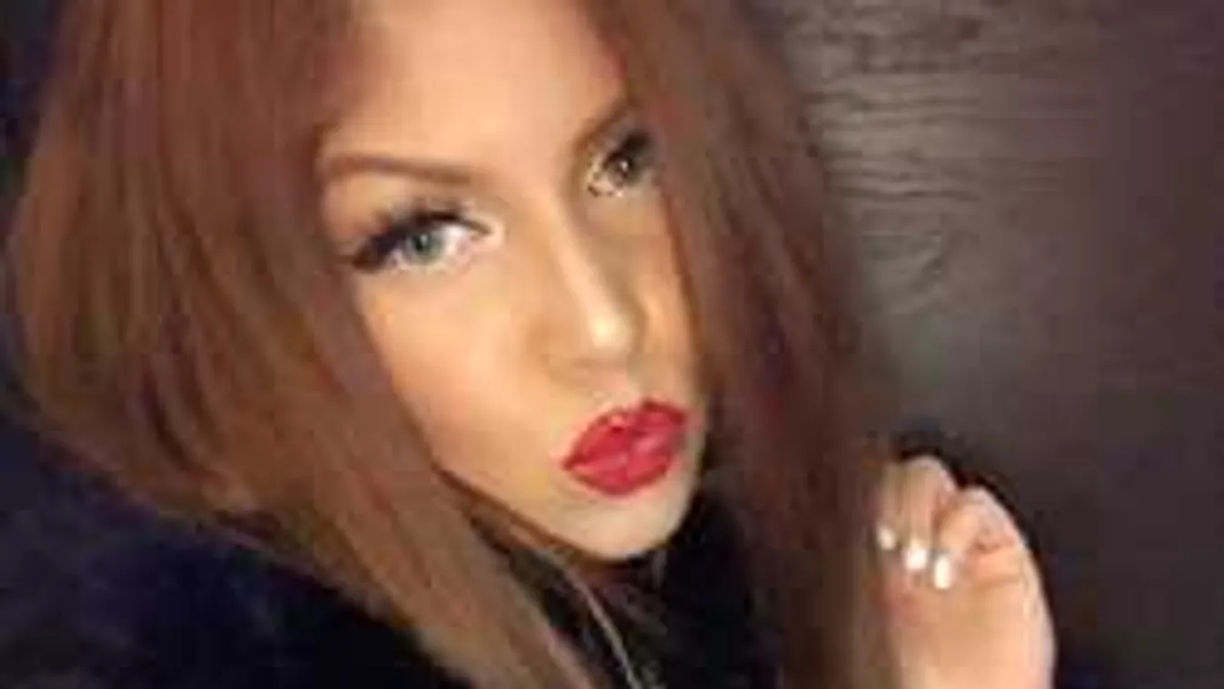 Tolvai mellei eltakarják a tengert!