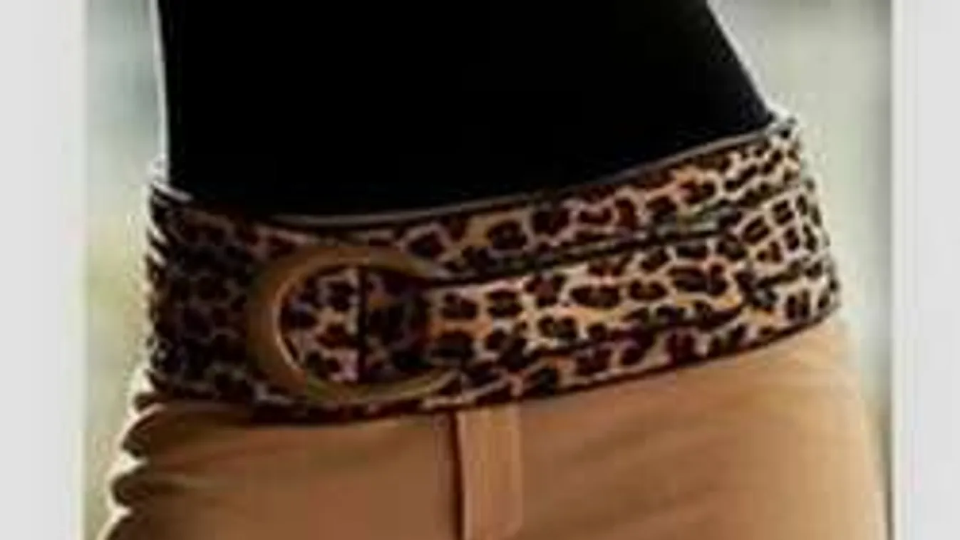 Ez most komoly? Megint ez a női öv lesz a divat?
