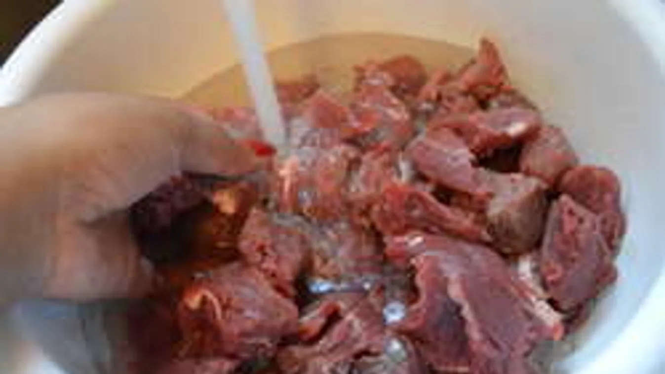Te is megmosod a húst? Rosszul teszed!