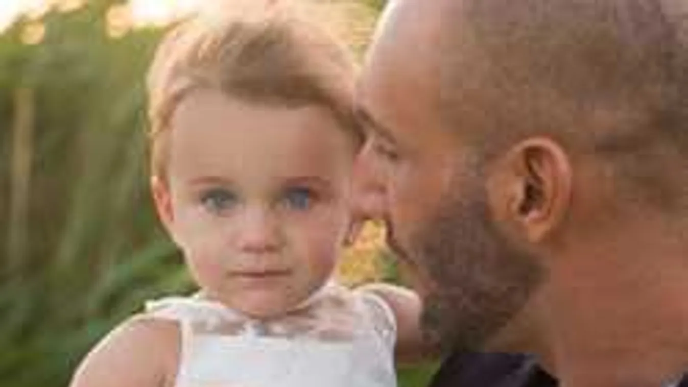 Robban a cukiságbomba: édesen táncol Berki Krisztián kislánya