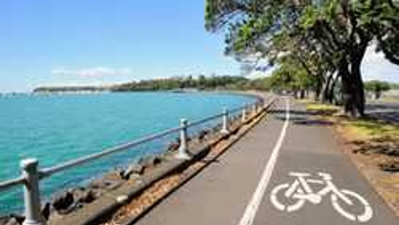 Kiemelt beruházás lett a Budapest-Balaton és a Rajka-Budapest kerékpárút megvalósítása