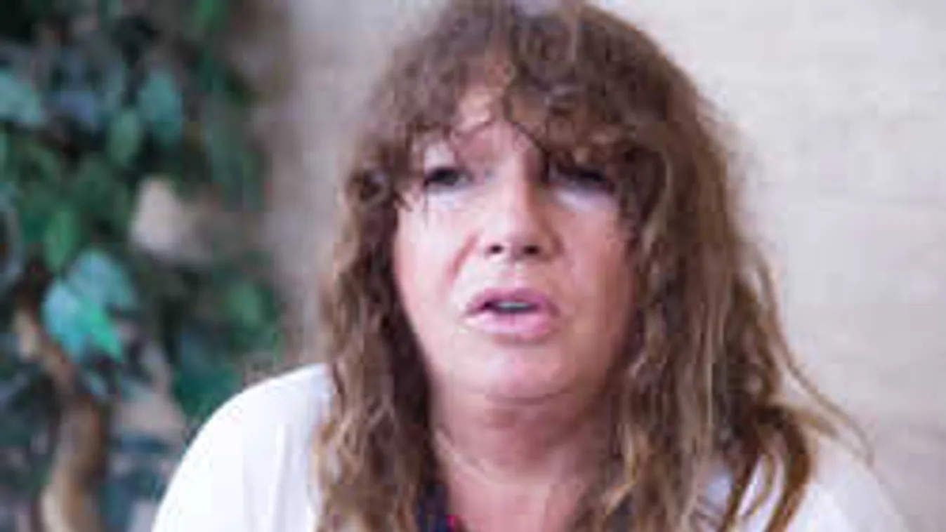 Sosem találod ki, mit loptak el a híres énekesnőtől