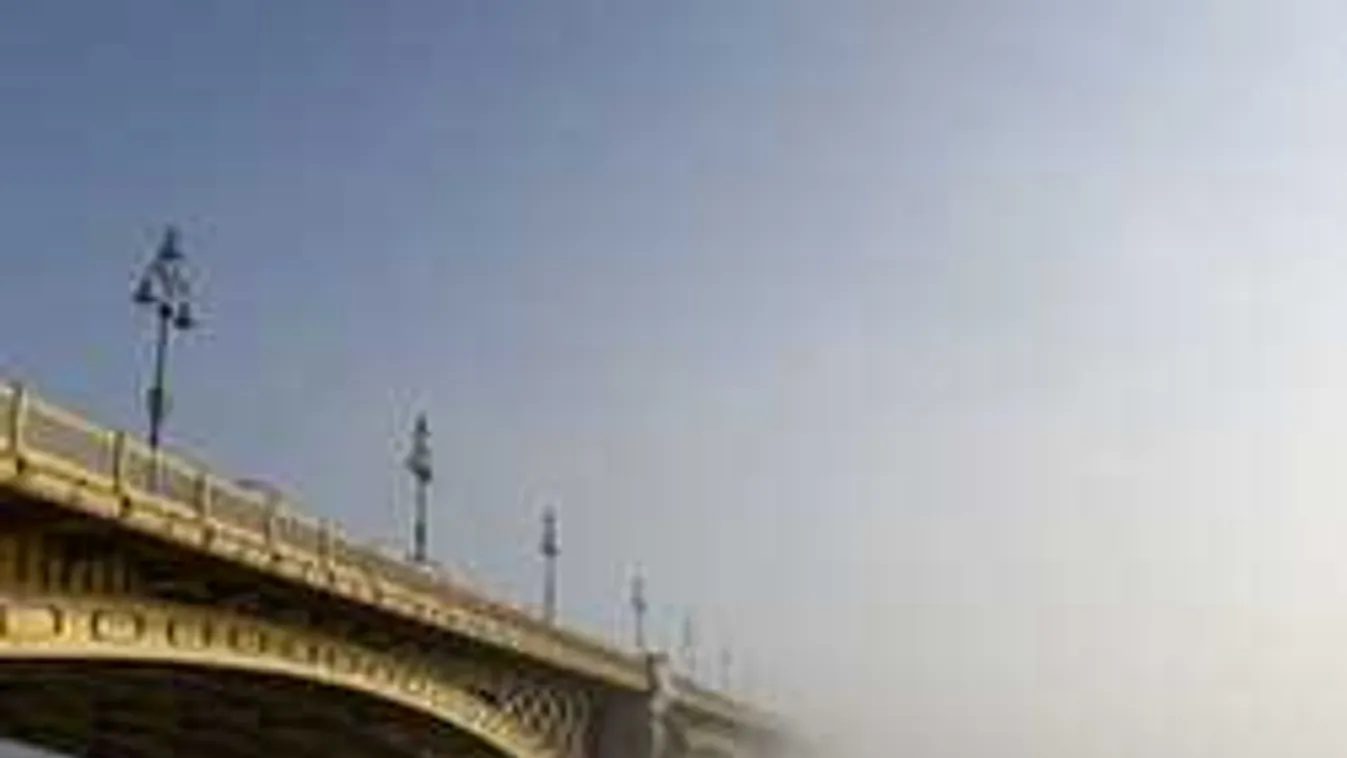 Kegyetlen csavar a hétvégi időjárásban: sötétbe borul az ország