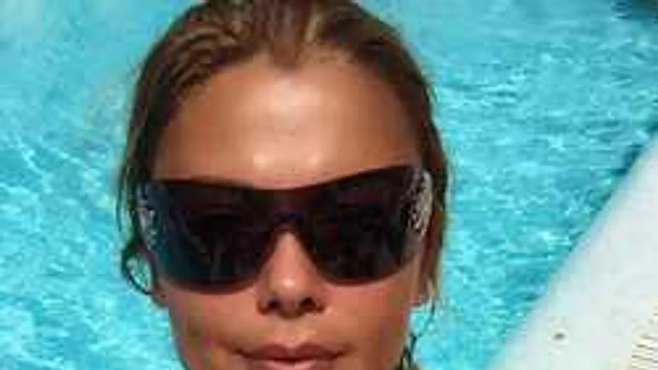 Pedofilok zaklatták a magyar sztár kislányát