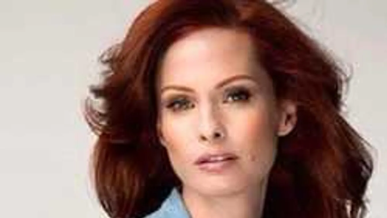 Õszintén vallott jóval idősebb szerelméről Dobó Kata