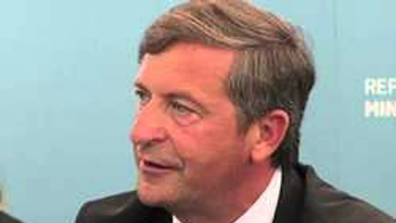 Készülnek a szlovénok, 3 millió migráns akar rajtuk átmasírozni