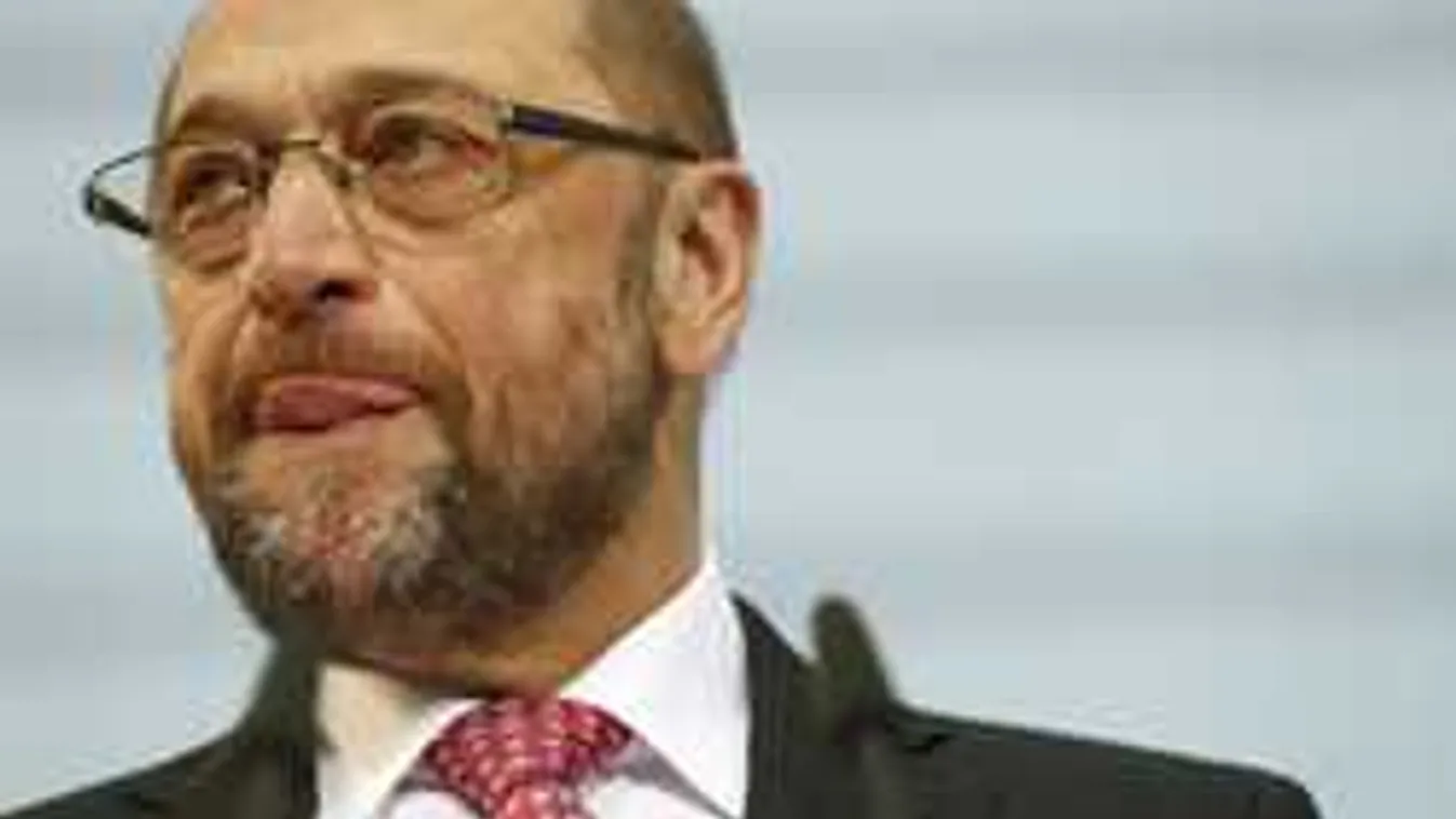 Túlköltekező luxuspolitikus döntheti meg Merkelt