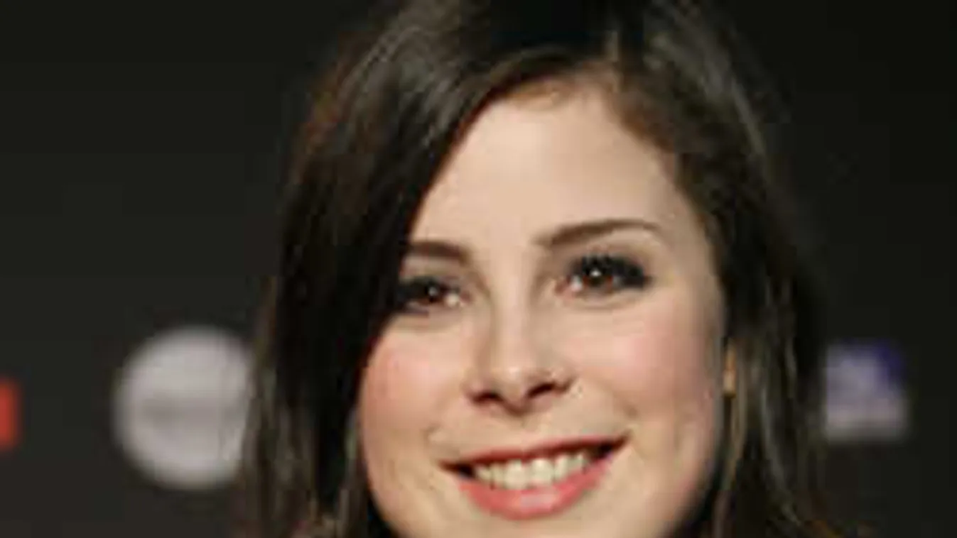 Meztelen képek keringenek a neten az eurovízió csodás győzteséről