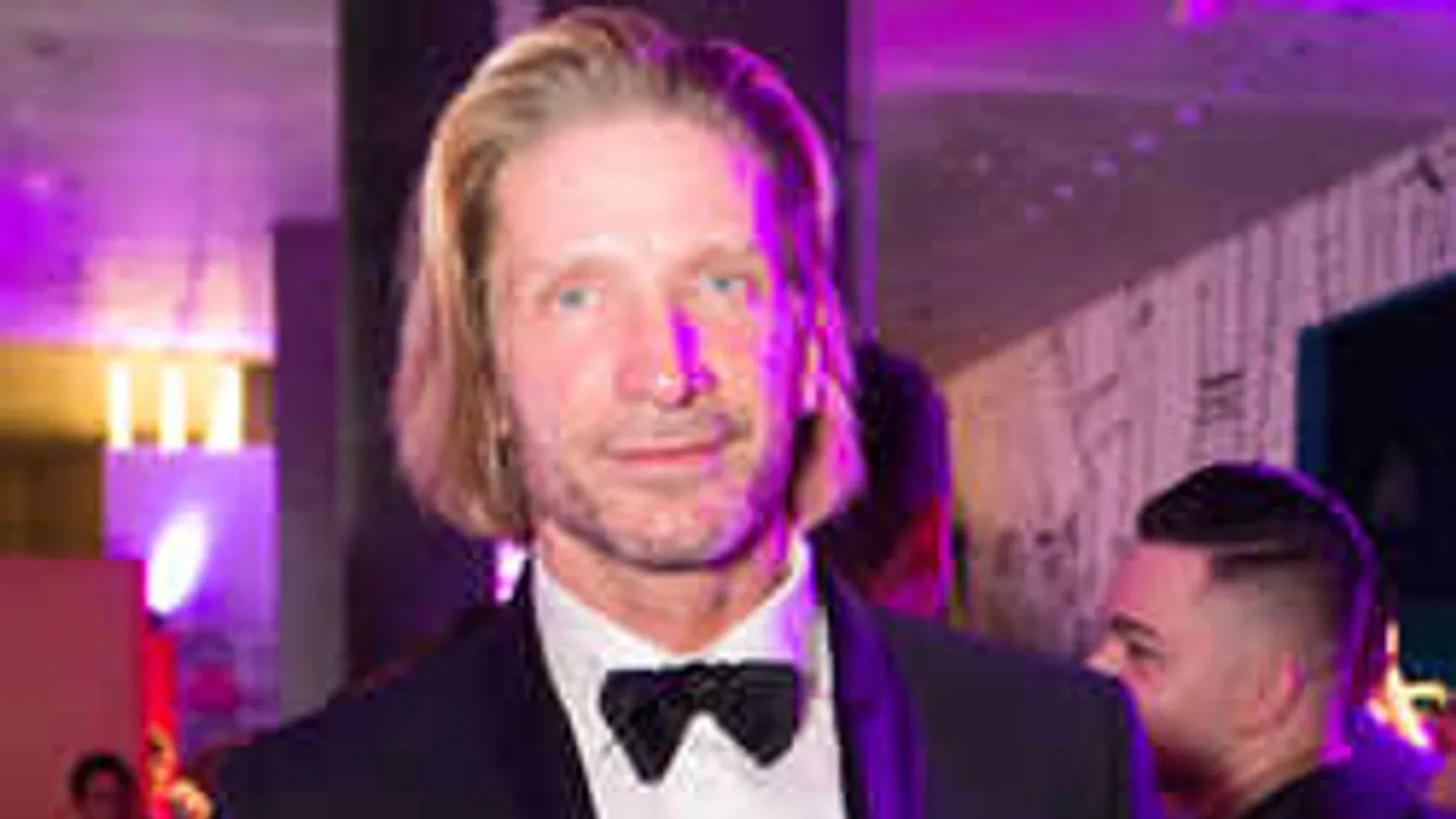 Meglepő vallomás, így vadássza a nőket a magyar sztár