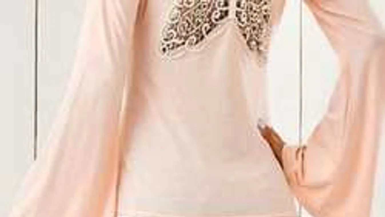 Visszatér a régi nagy divat! Trükkösen karcsúsítja a nőket