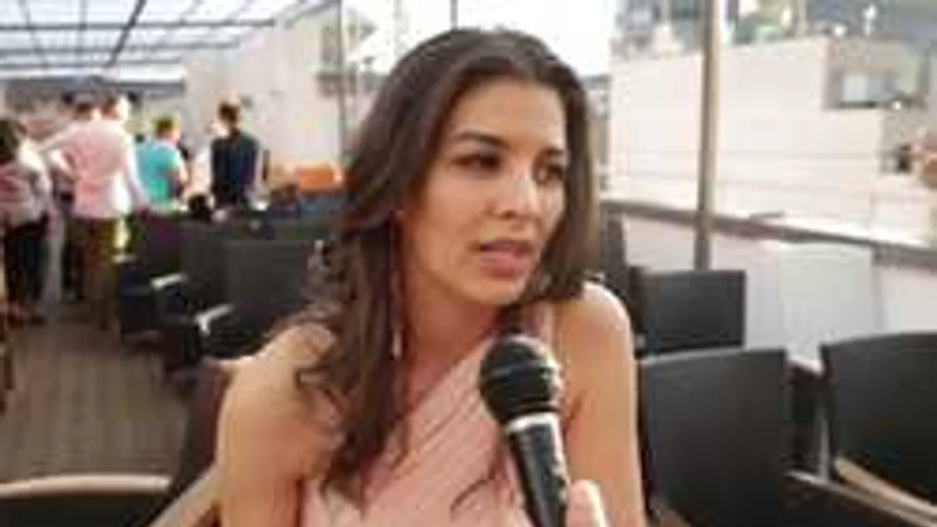 Emiatt a 4 kép miatt magyarázkodhat Ördög Nóra!