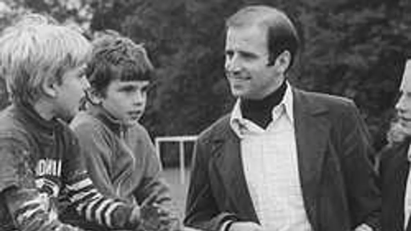 Áll a bál az egykori alelnök családjánál