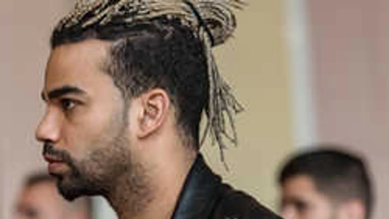 Vége, videóüzenetben vallott Kállay-Saunders András