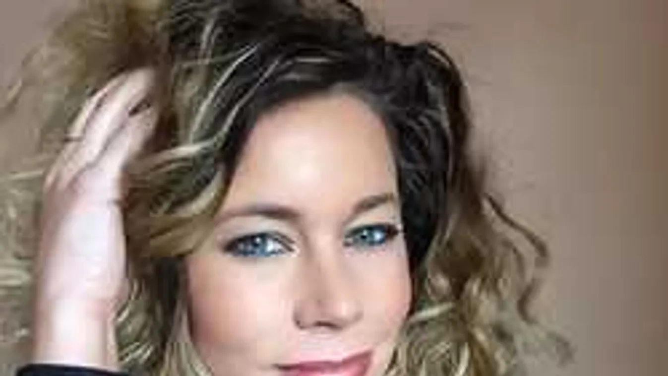 Hoppá, íme Baukó Éva új pasija