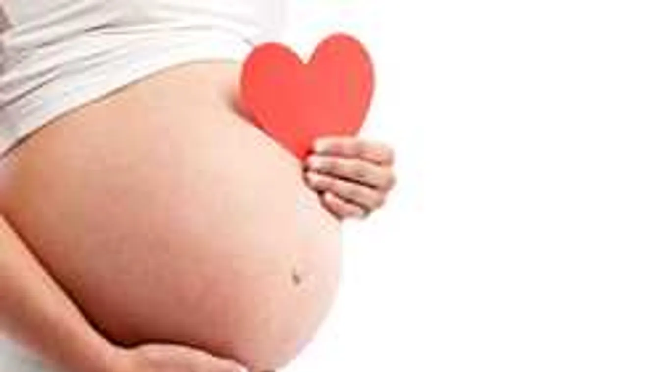 Zokogtak örömükben - babát vár a magyar sztárpár!