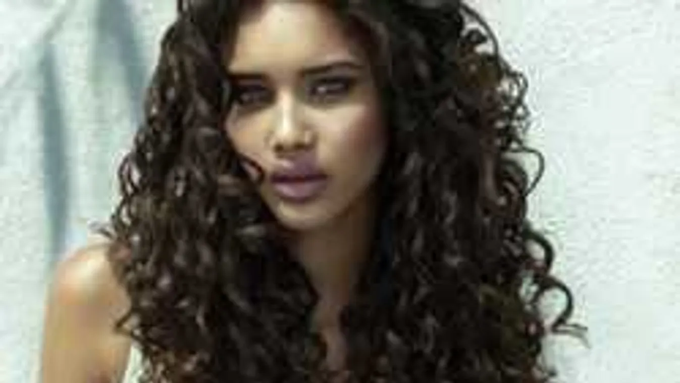 Szuperszexi hullámokat varázsolhatsz hajadba ezzel az egyszerű trükkel