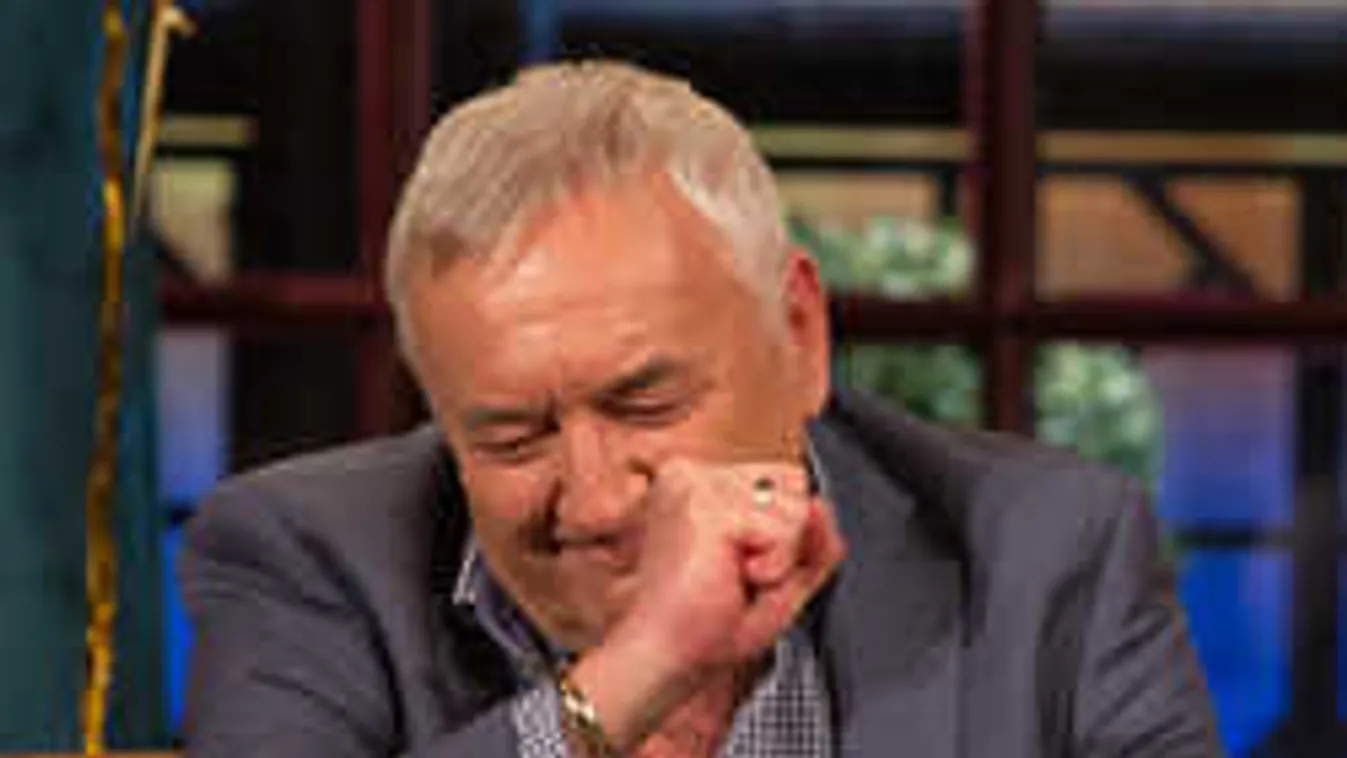 Óriási bajba került Havas Henrik, dagad a botrány