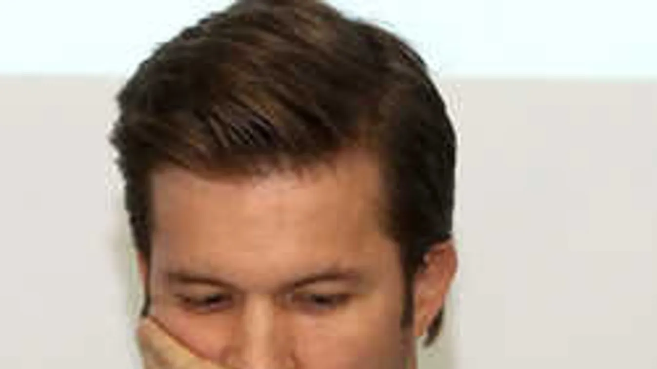 Ezt üzente Sebestyén Balázs a helyére ülő Stohlnak