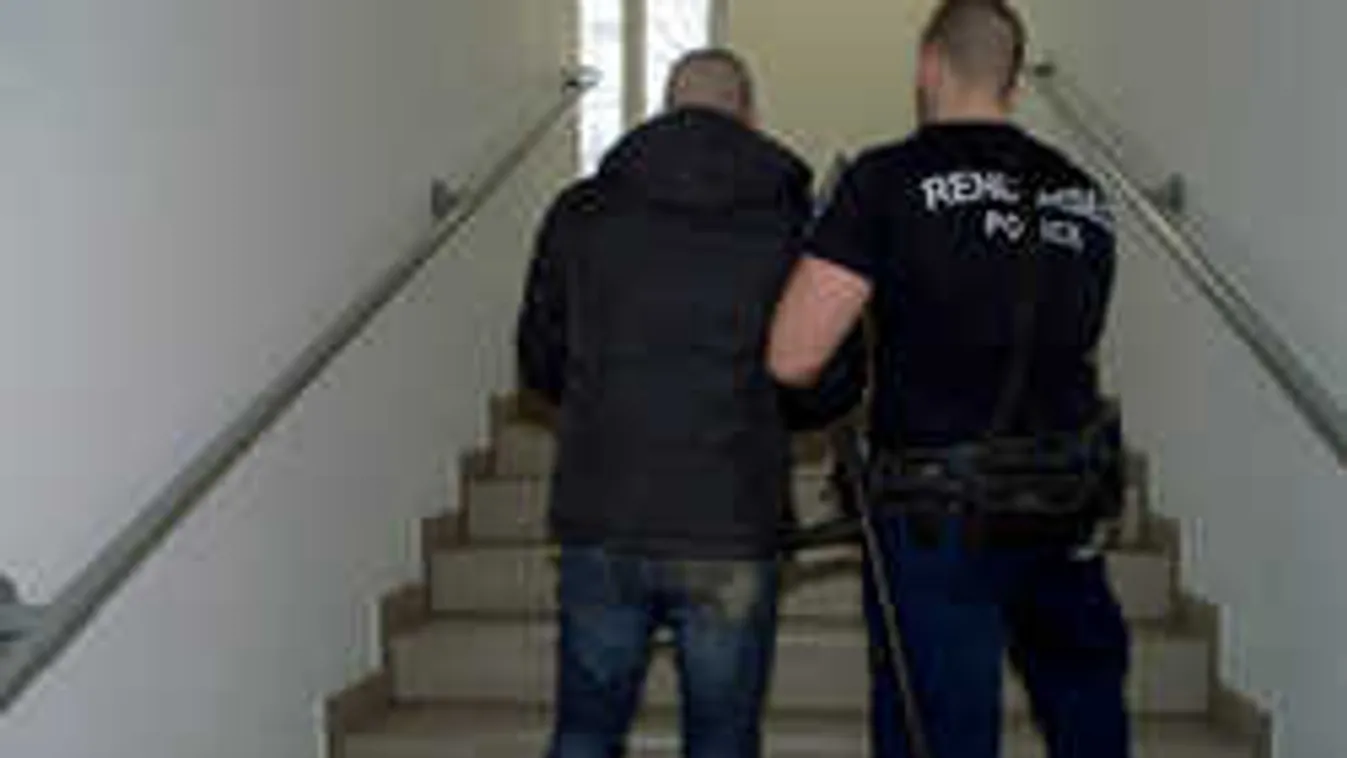 Tízfős banda rabolt ki fiatalokat a Margitszigeten - fotó