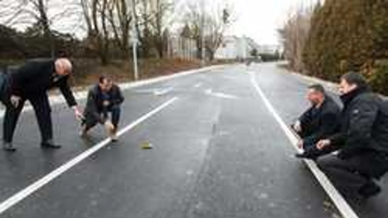 Ötezer gumiabroncs újrahasznosításával épült út