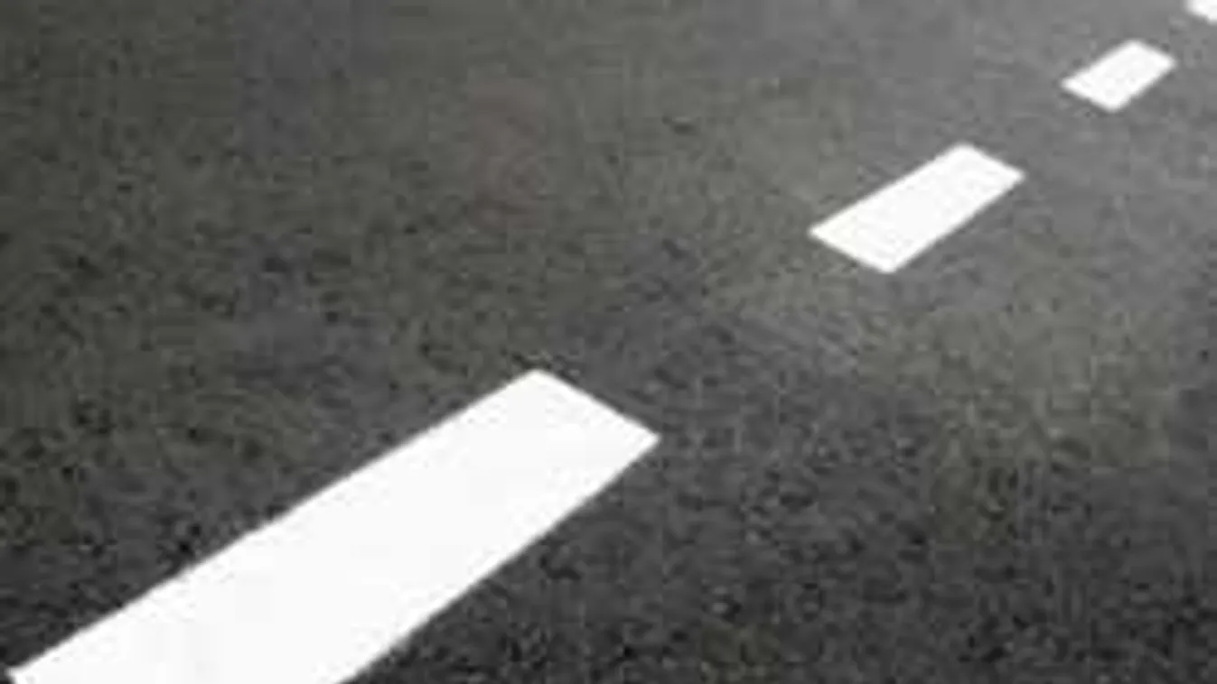 Tiszakécske térségében végez útfelújítást a Soltút