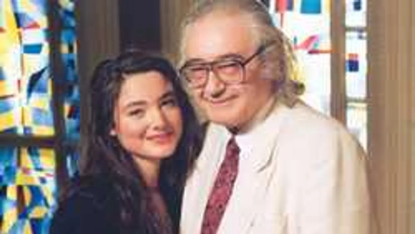 Botrány! Szenes Andrea el akarta "lopni" a Kincsem mozit