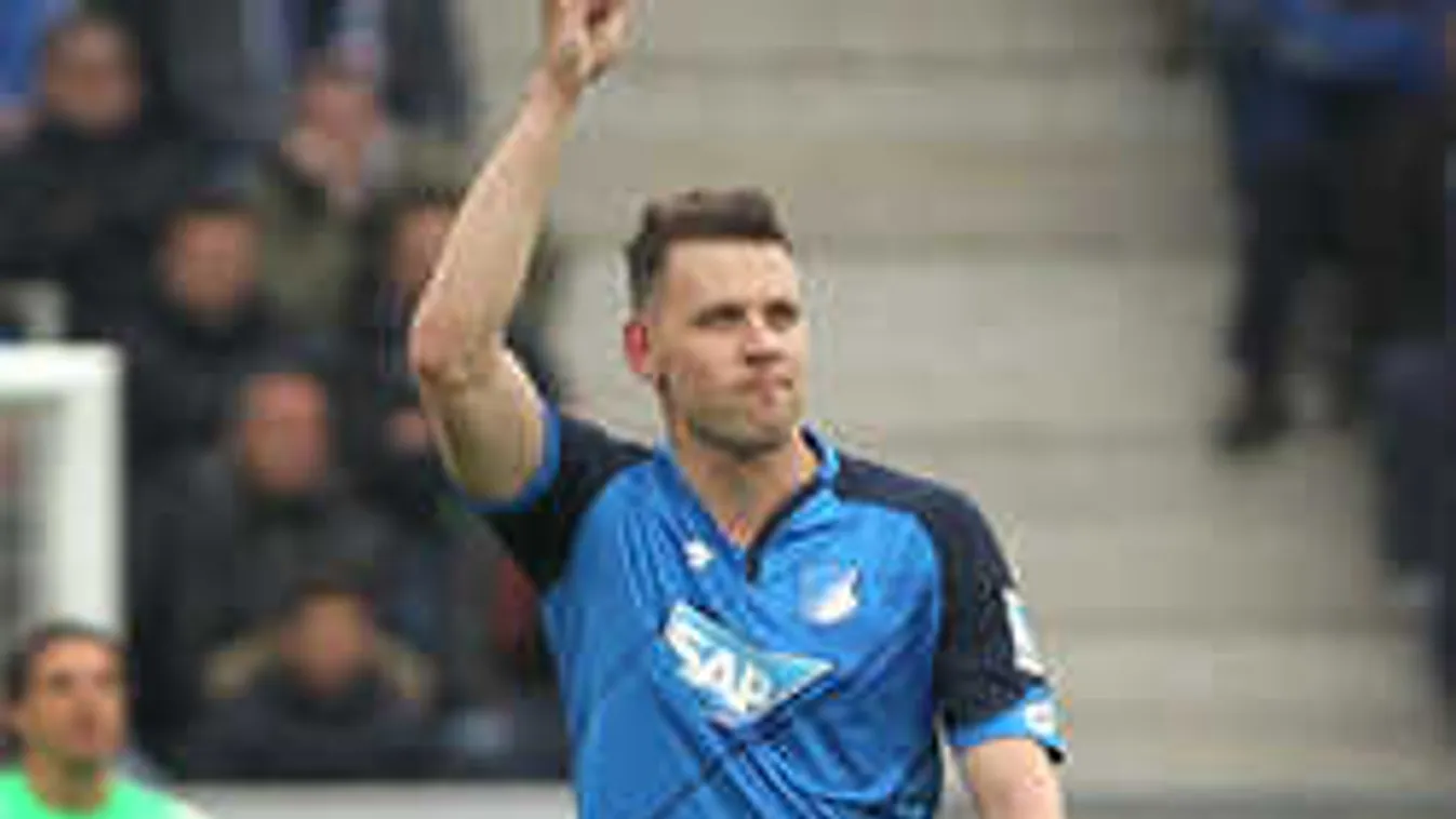 Parádés produkció, Szalai Ádámnak tapsoltak!