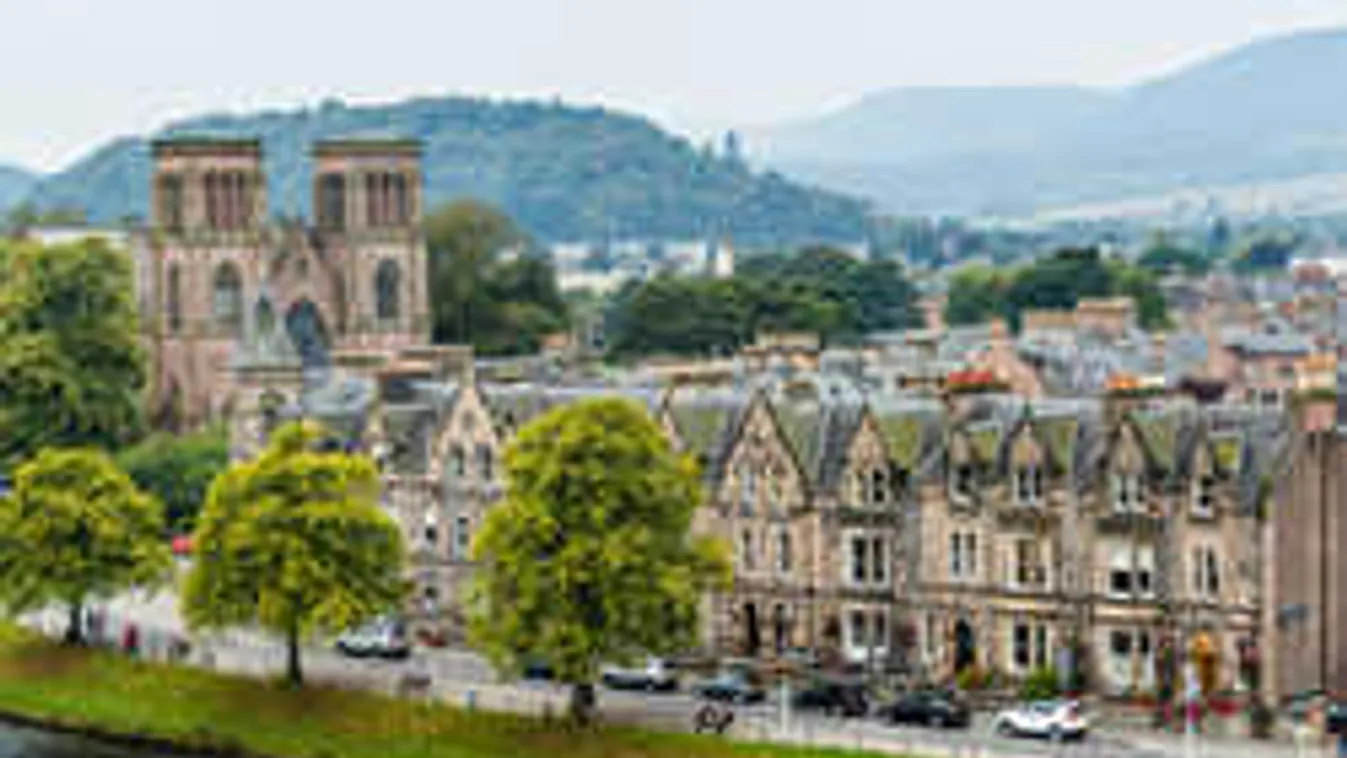 A Loch Ness-i szörny és a whisky találkozása