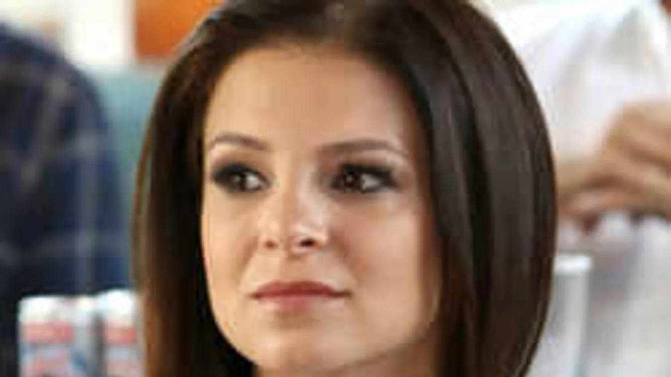 Bevállalta ezt a képet is! Így néz ki Sarka Kata smink nélkül