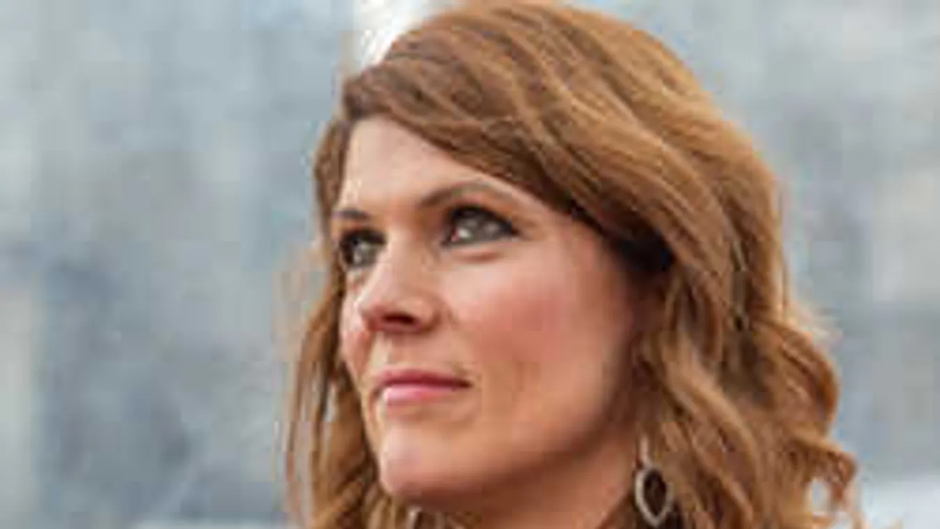 Válás miatt menekülnek a családi fészekből a magyar sztárok