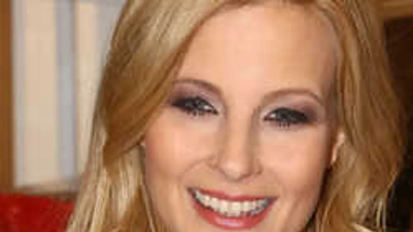 Várkonyi Andrea Bochkorról pletykál