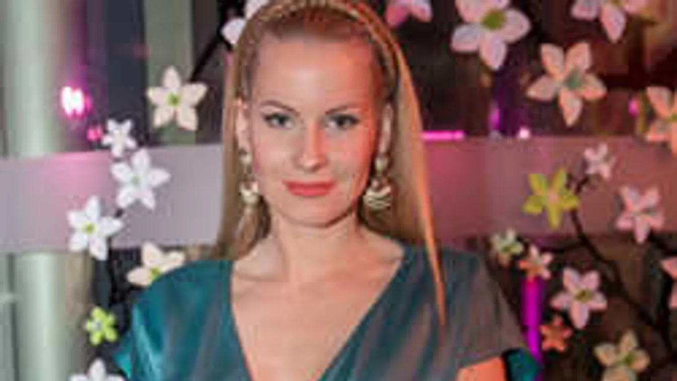 Adásban sírta el magát a TV2 sztárja