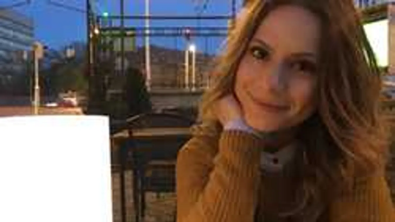 Nem hiszed el, hol kérték meg a magyar énekesnő kezét