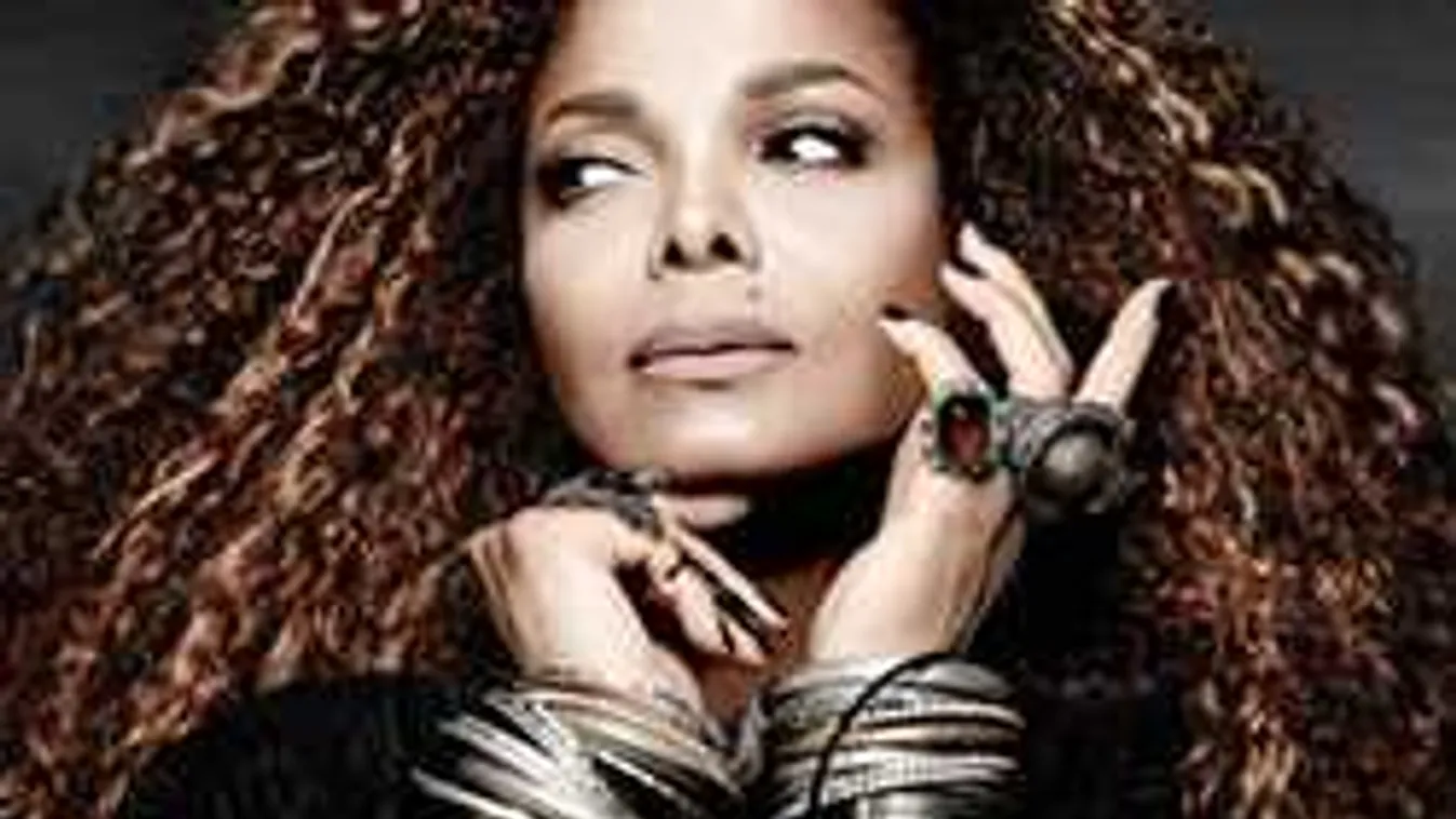 Végre megmutatta kisbabáját a válófélben lévő 50 éves sztáranyuka