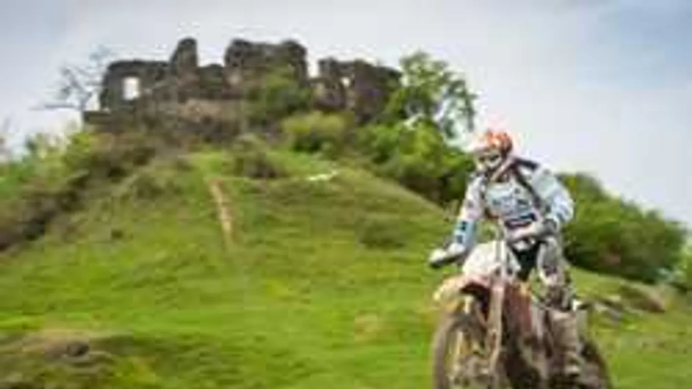 Aljas támadás, kiraboltak egy magyar csapatot Romániában