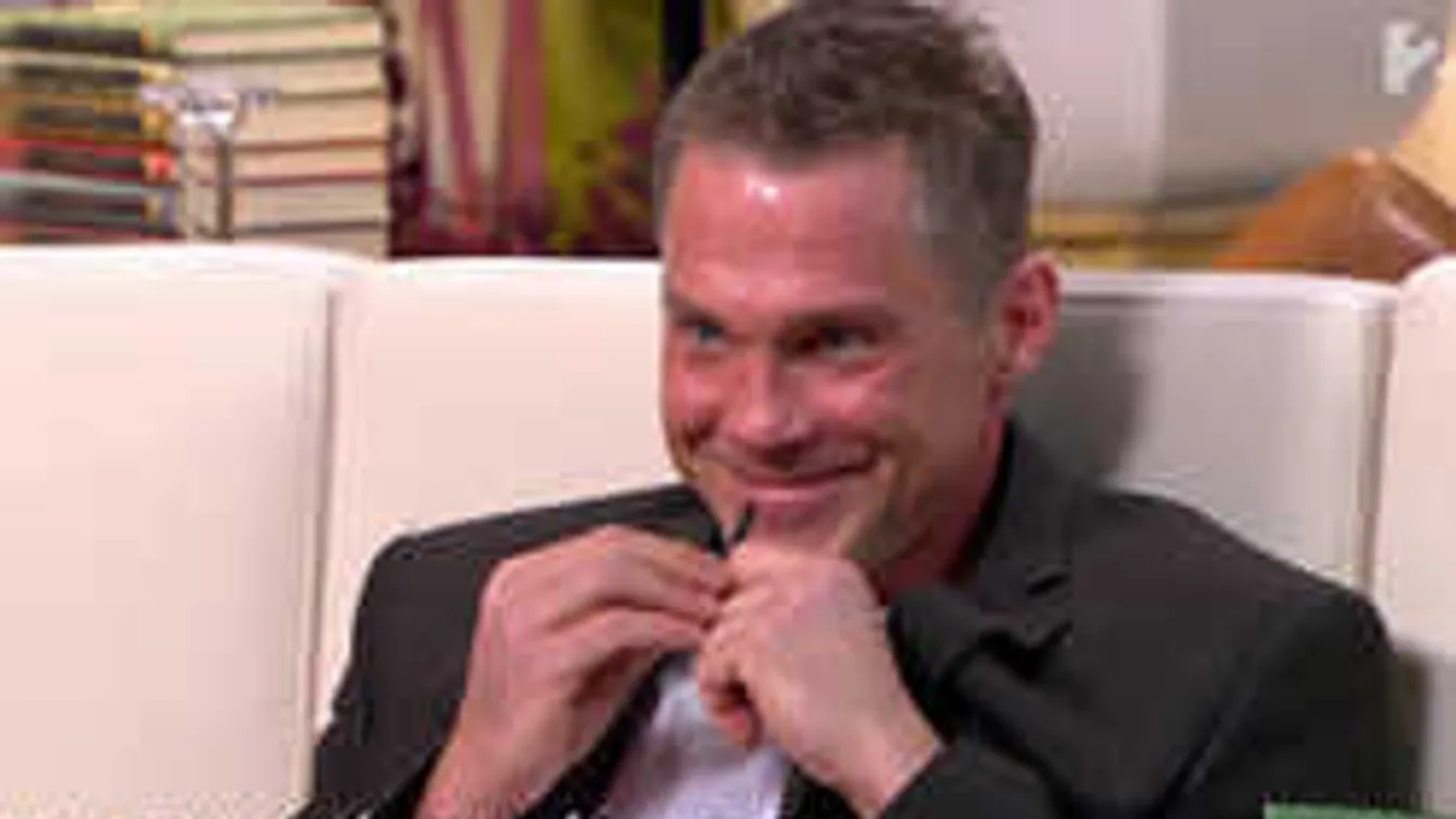 Teljes kétségbeesés Hujberéknél! Elveszik tőlük a gyerekeket?