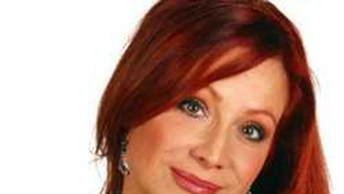 Megharcolt kapcsolatáért a magyar sztárszínésznő