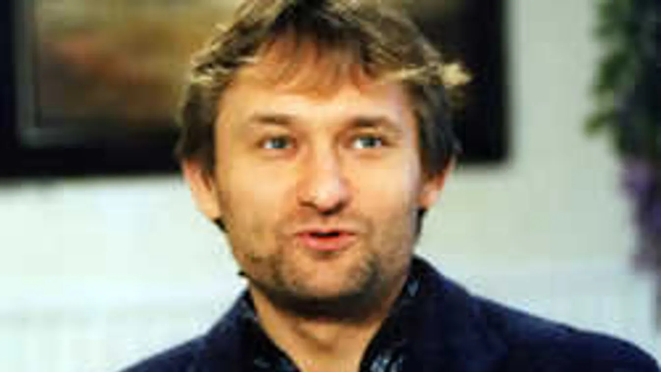 Sosem látott fotó került elő Kaszás Attiláról