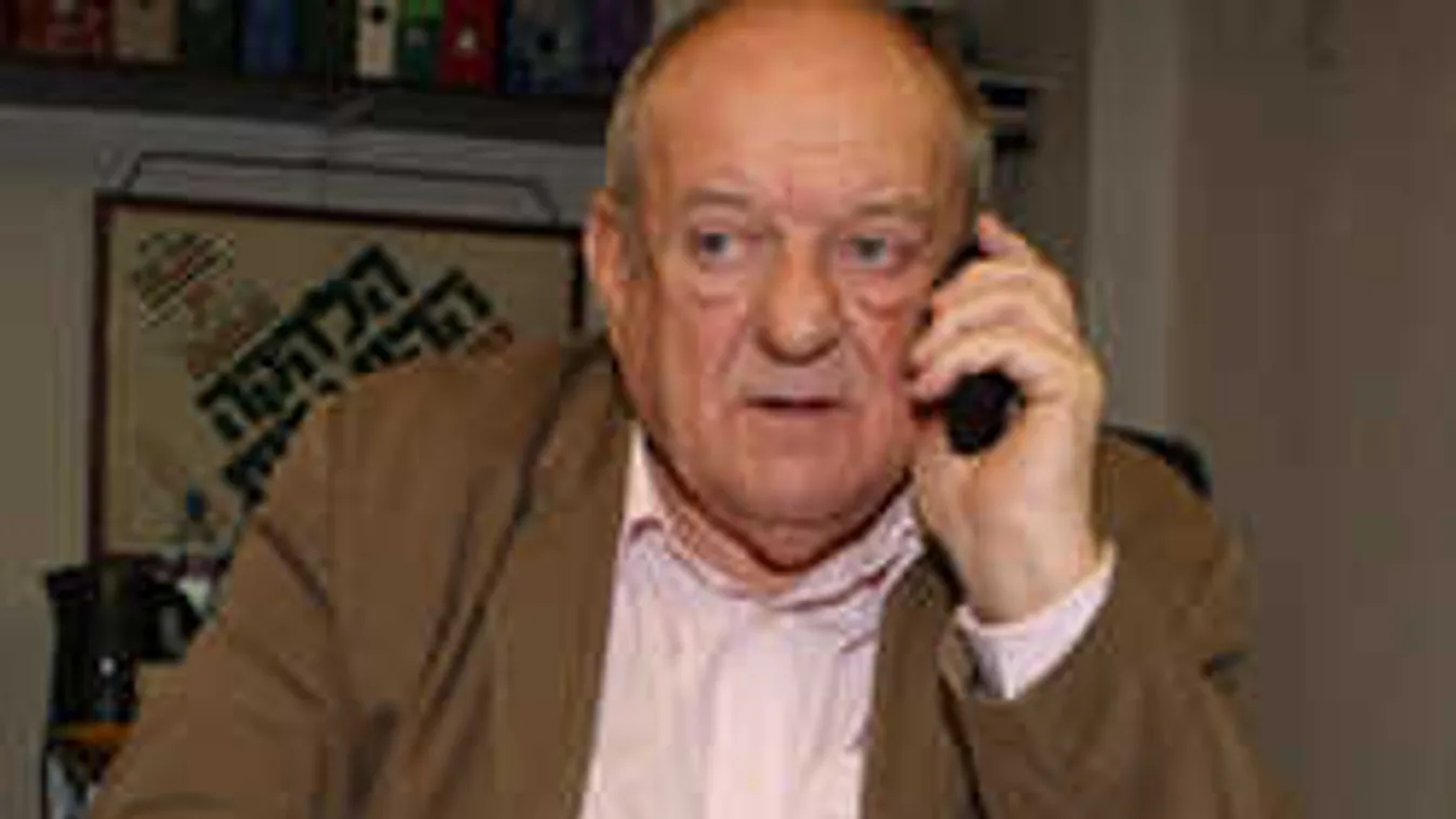 Meggyalázták Klapka György sírját