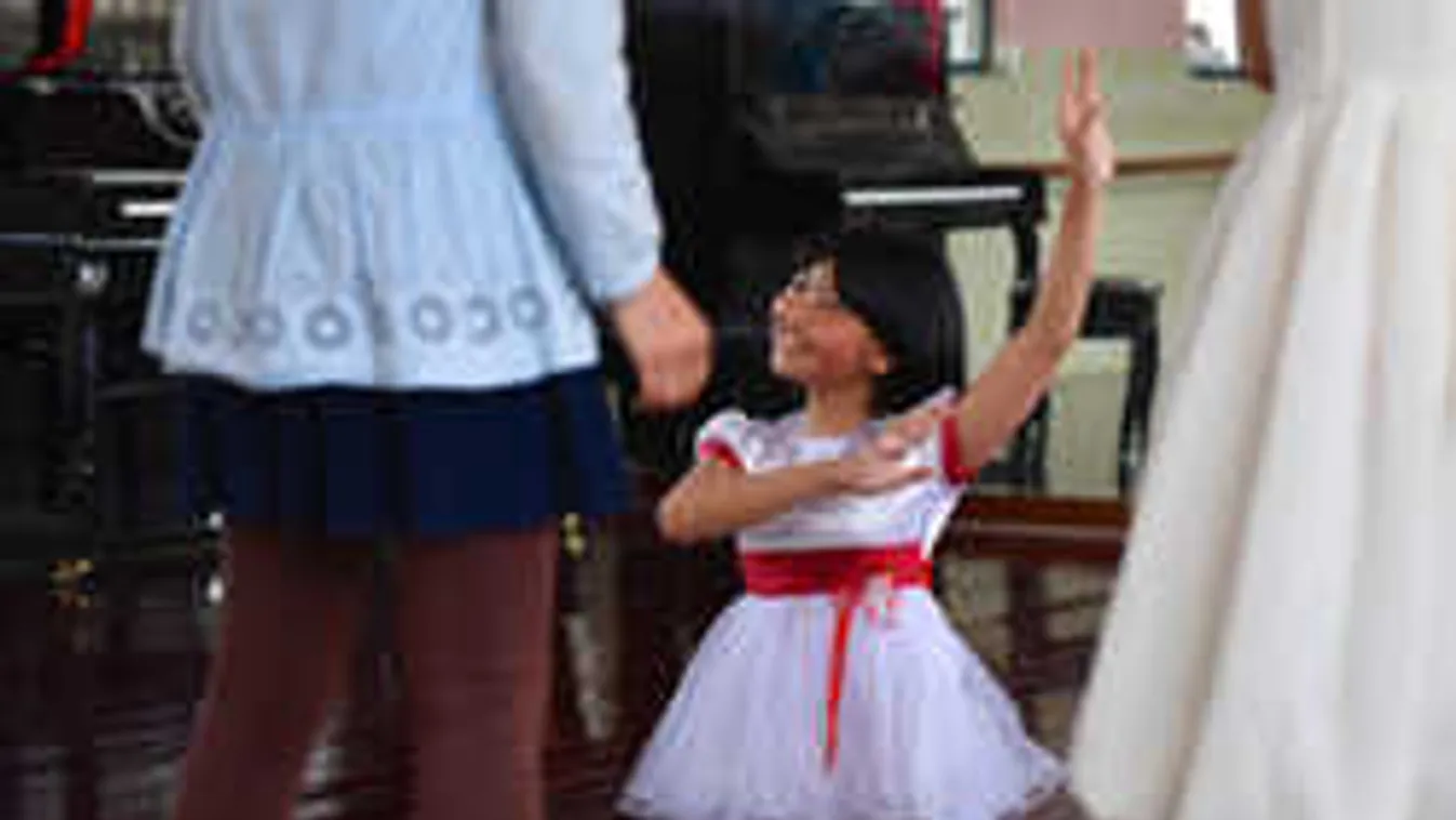 Láb nélkül lett táncos a 12 éves kislány