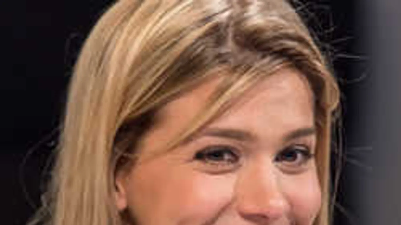 Vadonatúj szerepben tündököl Weisz Fanni