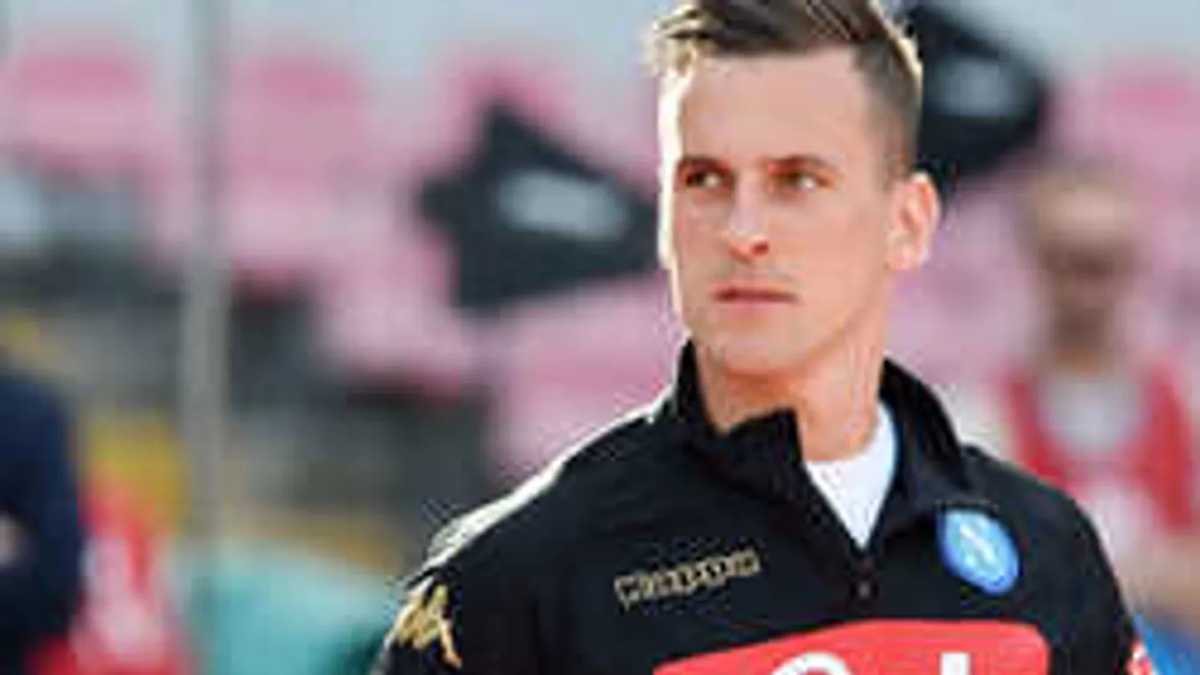 Szenzációs lehetőség, ilyen könnyen még nem randiztál sztárfocistával