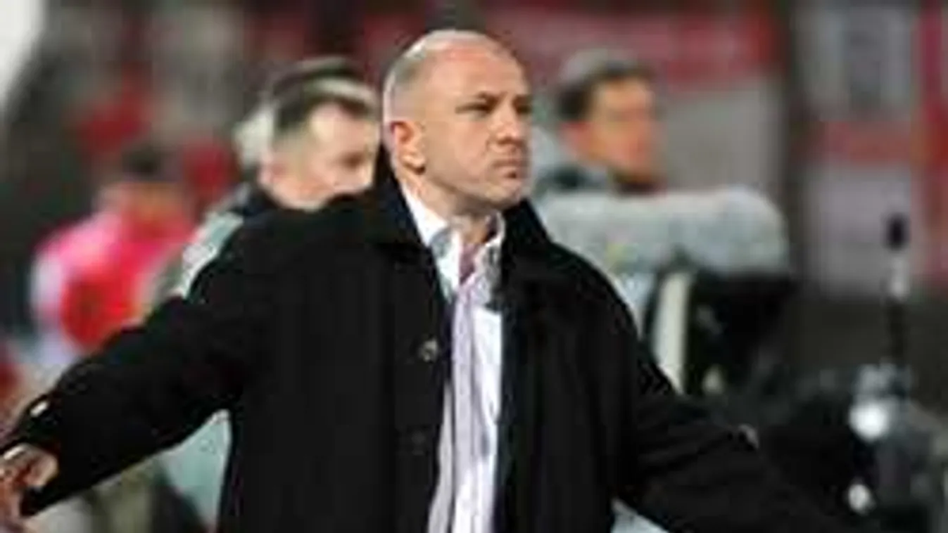 Újabb alpári beszólás, Urbán Flóri ismét lesújtott