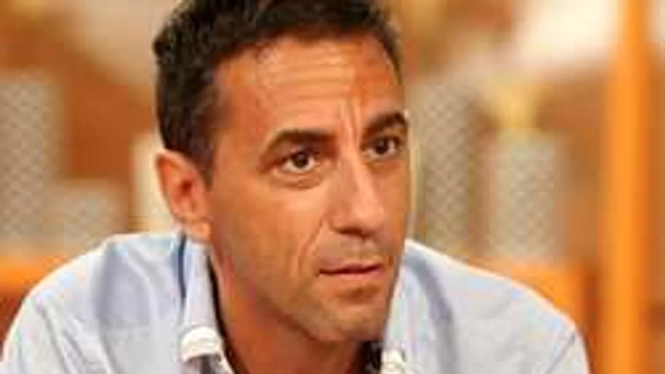 Így képes kommunikálni elhunyt édesanyjával a magyar színész