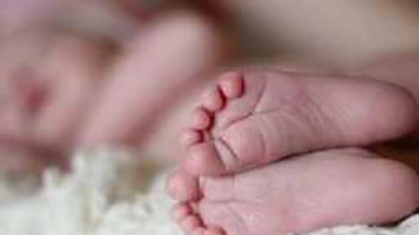 Megérkezett! Hanka lett a magyar sztár színészpár kislánya!