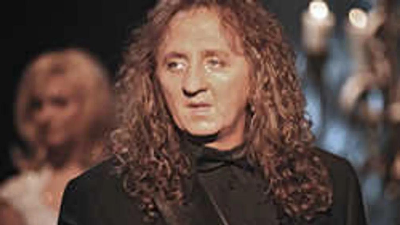 Komoly baleset érte Zámbó Jimmy 91 éves édesanyját