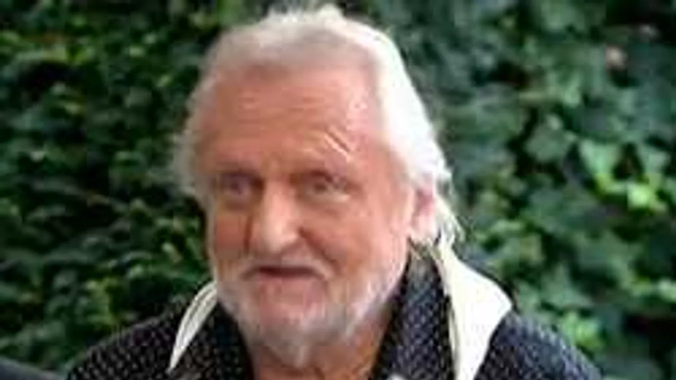 Váratlanul került kórházba az Omega zenésze, nem tudni, mi a baja