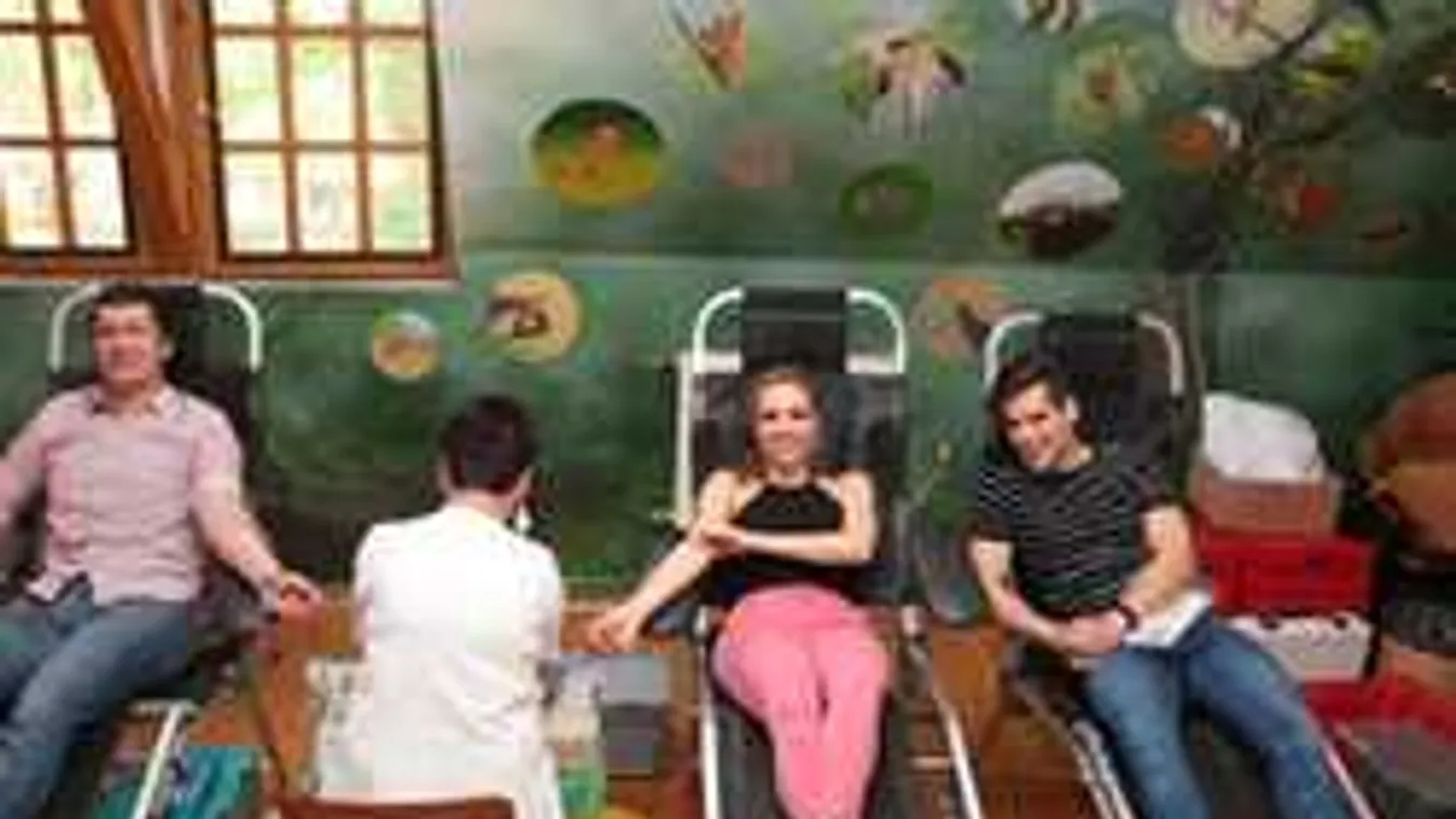 Megszúrták a népszerű, magyar színésznőt - fotó