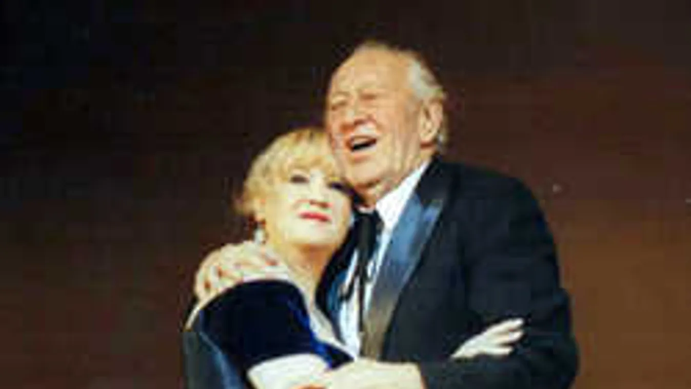 Sosem látott fotó került elő a két színészlegendáról